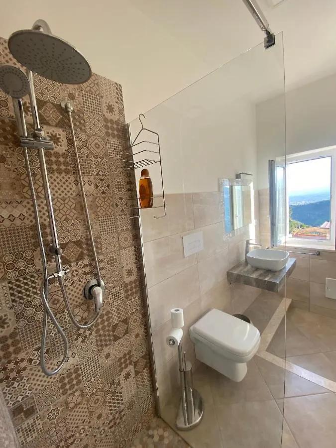 La Casa Di Gio Taormina Hotel 0*,  Italy
